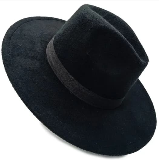 Chapéu Veludo Preto